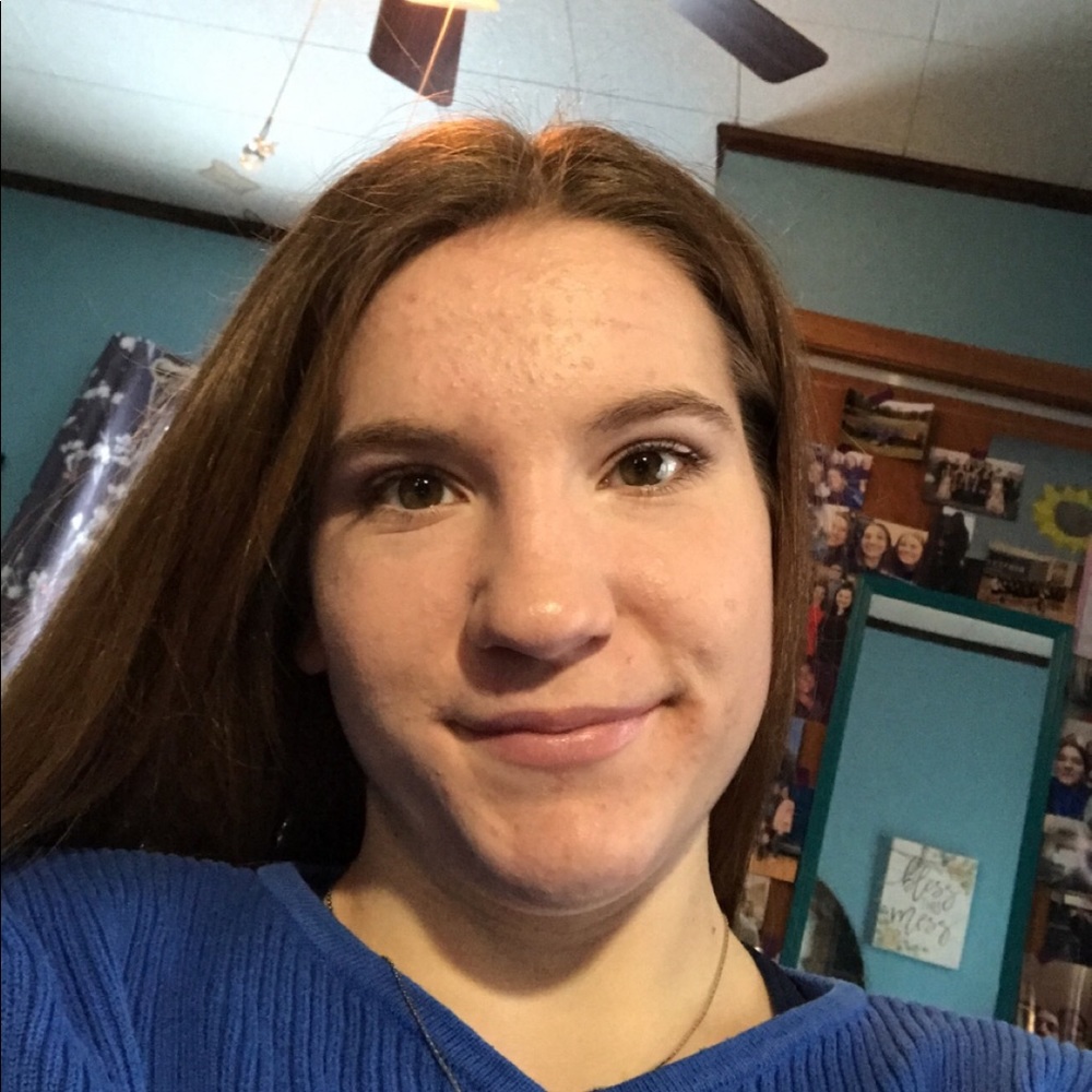 Meet your Posher, Kendra